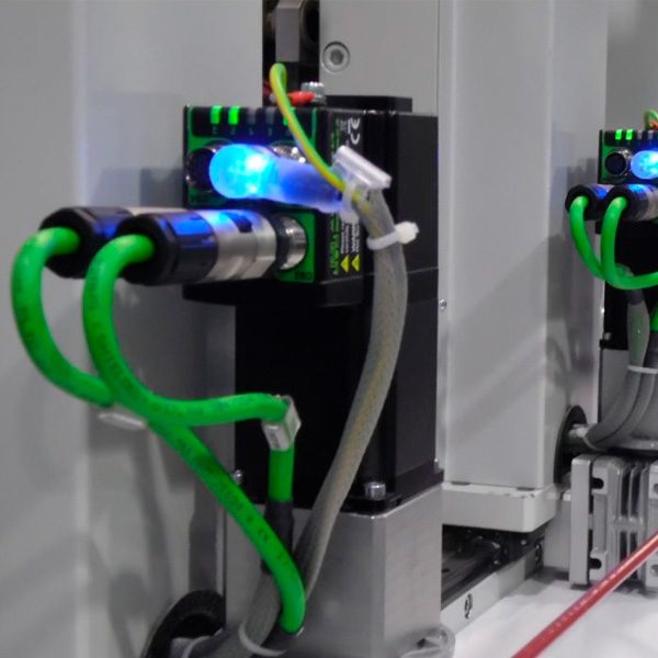 MÁQUINA PARA LA PRODUCCIÓN DE POUCHERAS SA-V - Imagen 2
